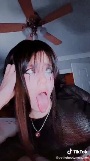 Ahegao OnlyFans Leaked Free Thumbnail Picture - #UYShJ52dvZ