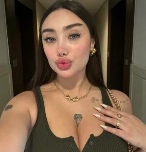 Ahlam Diamond OnlyFans Leaked Free Thumbnail Picture - #5zVPFE2HZC