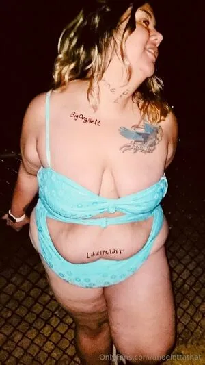 Ahoelottathot OnlyFans Leaked Free Thumbnail Picture - #K6CwMFB8AB