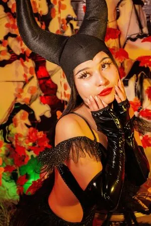 Ahri Moon1 OnlyFans Leaked Free Thumbnail Picture - #EFIPOyj8up