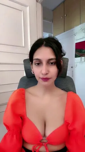 Ahsanjuhaina OnlyFans Leaked Free Thumbnail Picture - #88polyMUS8