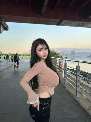 Ai Fei9961 OnlyFans Leaked Free Thumbnail Picture - #2LcslrDHes