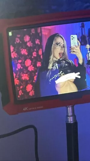 Ai Mori OnlyFans Leaked Free Thumbnail Picture - #6G94kEISBW