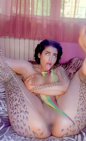 Aida Nikbakhti OnlyFans Leaked Free Thumbnail Picture - #mxZfgg4gmh