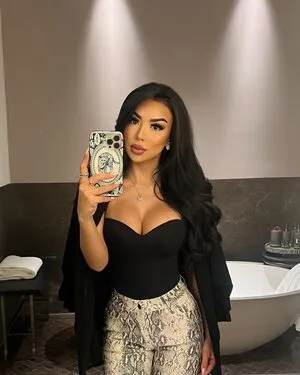 Aidana Gates OnlyFans Leaked Free Thumbnail Picture - #o4Cz9V5oC5