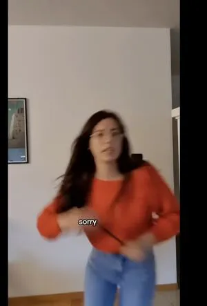 Ailaughatmyownjokes OnlyFans Leaked Free Thumbnail Picture - #9GDEc1iJG4