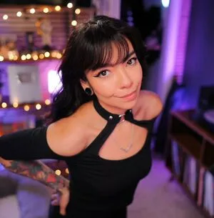 Aileen Senpai OnlyFans Leaked Free Thumbnail Picture - #UvQ0W7dKav
