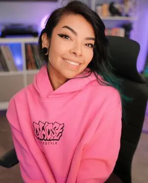 Aileen Senpai OnlyFans Leaked Free Thumbnail Picture - #yVno8VU8pS