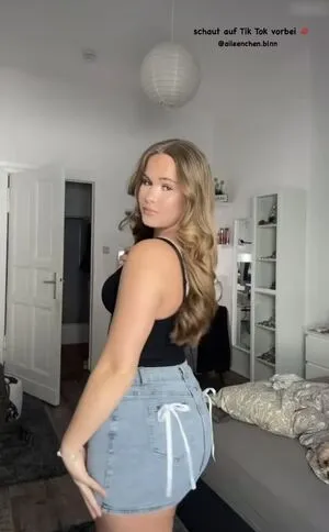 Aileen Slf OnlyFans Leaked Free Thumbnail Picture - #mwW3tNigPu