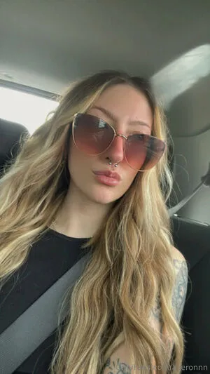 Aileronnn OnlyFans Leaked Free Thumbnail Picture - #j7yj8P1WZh
