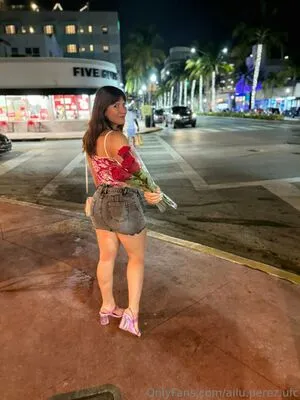 Ailu Perez Ufc OnlyFans Leaked Free Thumbnail Picture - #k7rCYqzAVg
