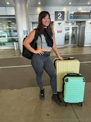 Ailu Perez Ufc OnlyFans Leaked Free Thumbnail Picture - #yiH58xu0AB
