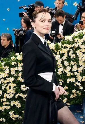 Aimee Lou Wood OnlyFans Leaked Free Thumbnail Picture - #7VKWxLZG1Q