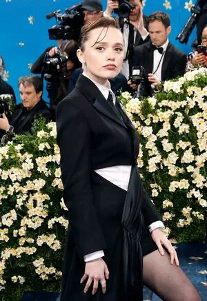 Aimee Lou Wood OnlyFans Leaked Free Thumbnail Picture - #K1ts5jnc7M