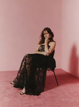 Aimee Lou Wood OnlyFans Leaked Free Thumbnail Picture - #RTEaeWzK8I