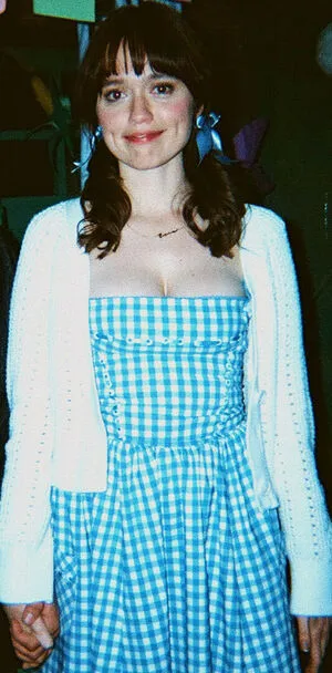 Aimee Lou Wood OnlyFans Leaked Free Thumbnail Picture - #TOwJrBeTUr