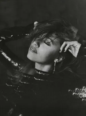 Aimee Lou Wood OnlyFans Leaked Free Thumbnail Picture - #TlG2Wrr6Ua