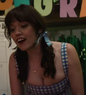 Aimee Lou Wood OnlyFans Leaked Free Thumbnail Picture - #zmbJvsDrGy