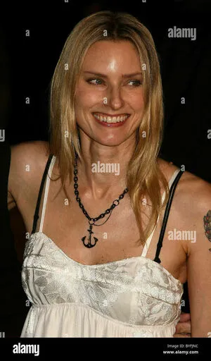 Aimee Mann OnlyFans Leaked Free Thumbnail Picture - #aovLhmd4vS