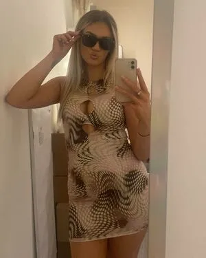 Aimee Mccoll OnlyFans Leaked Free Thumbnail Picture - #NduHaxlaEr