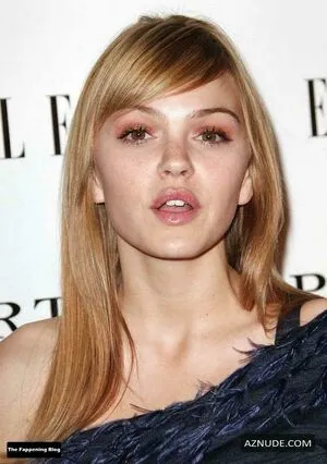 Aimee Teegarden OnlyFans Leaked Free Thumbnail Picture - #GE6w7THY0e