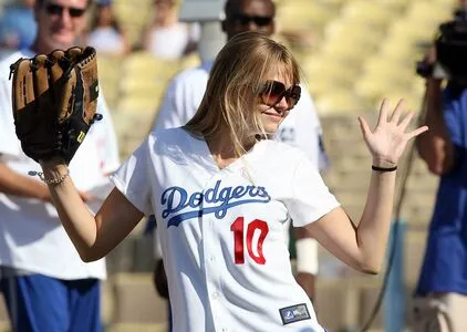 Aimee Teegarden OnlyFans Leaked Free Thumbnail Picture - #OaM4GGY3ef