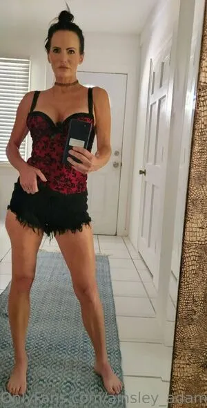 Ainsley Adams OnlyFans Leaked Free Thumbnail Picture - #kqku50ngbq