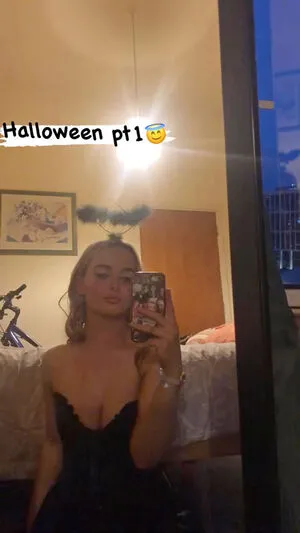 Aiobhin OnlyFans Leaked Free Thumbnail Picture - #KnAUsmefX0