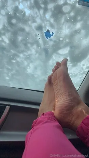 Airamfeet OnlyFans Leaked Free Thumbnail Picture - #xC2UL5fnsU