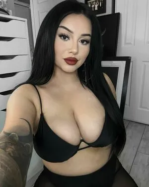 Airiamoxo OnlyFans Leaked Free Thumbnail Picture - #8RxxMpc4pb