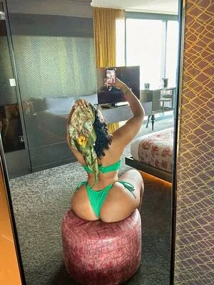 Aishaaamarie OnlyFans Leaked Free Thumbnail Picture - #h5qyWnM6Xl