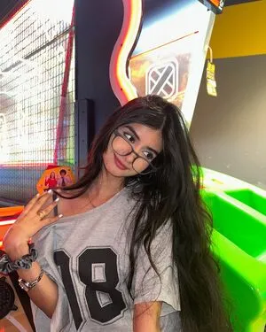 Aishwarya Harishankar OnlyFans Leaked Free Thumbnail Picture - #S8yLoVWXGt