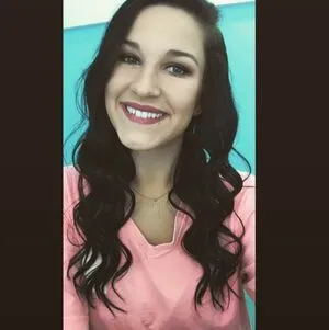 Aisley Montgomery OnlyFans Leaked Free Thumbnail Picture - #58MwooigEq