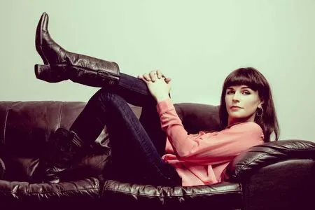 Aisling Bea OnlyFans Leaked Free Thumbnail Picture - #EXo64gYW5J