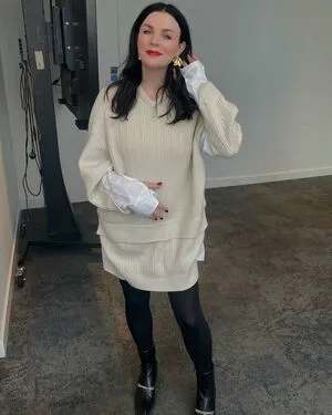 Aisling Bea OnlyFans Leaked Free Thumbnail Picture - #z2gCINJOTL