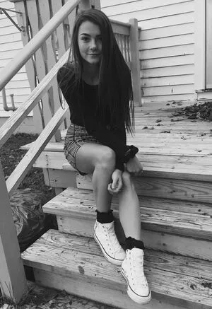 Aislynn Rose OnlyFans Leaked Free Thumbnail Picture - #TsCEyKUkrk