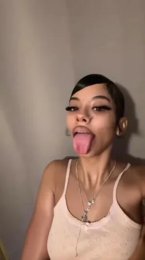 Aiyshalips OnlyFans Leaked Free Thumbnail Picture - #U4md6Ogy0Y