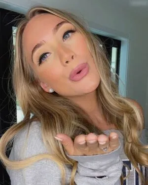AJ Applegate OnlyFans Leaked Free Thumbnail Picture - #jUwDyYBjEF