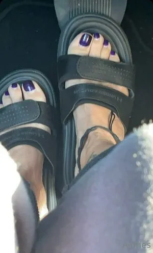 Ajonesfeet OnlyFans Leaked Free Thumbnail Picture - #pW6OUraH9y