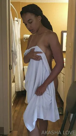 Akashalove OnlyFans Leaked Free Thumbnail Picture - #fvTvH6Str3
