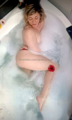 Akikoyuzuki OnlyFans Leaked Free Thumbnail Picture - #EXaDR0penk