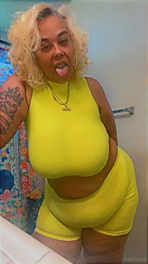 Akiliahightower32 OnlyFans Leaked Free Thumbnail Picture - #YXtwzsiDlJ