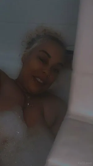 Akiliahightower32 OnlyFans Leaked Free Thumbnail Picture - #h5RTrLEuE2