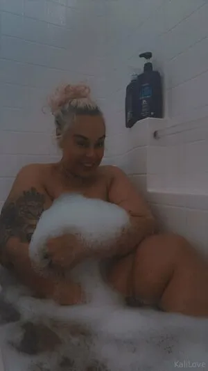 Akiliahightower32 OnlyFans Leaked Free Thumbnail Picture - #mresWFRI6x