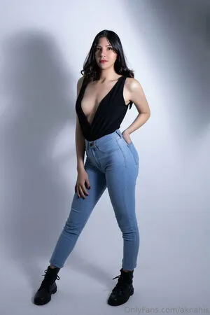 Aknahis OnlyFans Leaked Free Thumbnail Picture - #vjUkL6JBvp