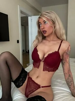 Aksinia OnlyFans Leaked Free Thumbnail Picture - #zQuhMcglOn