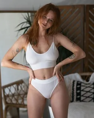 Aksinya_carrot OnlyFans Leaked Free Thumbnail Picture - #fkORd180im