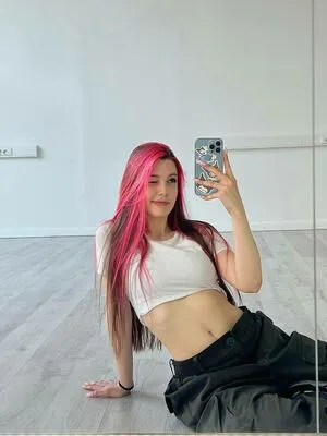 Akyuliych OnlyFans Leaked Free Thumbnail Picture - #U11bomRV1w