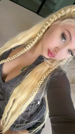 Alabama Barker OnlyFans Leaked Free Thumbnail Picture - #3Une5oLQwV