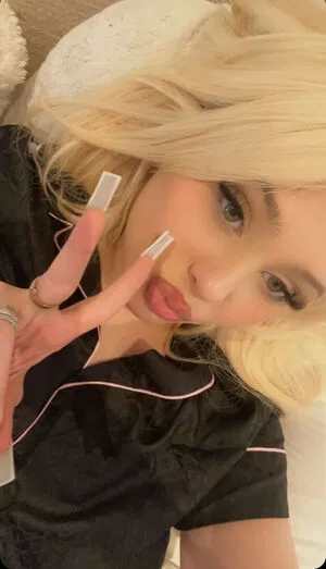 Alabama Barker OnlyFans Leaked Free Thumbnail Picture - #9v2k3cRo92